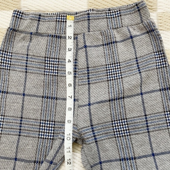 Urban Outfitters UO Casey Kick Flare Plaid Pants Black Gray - Picture 5 of 7